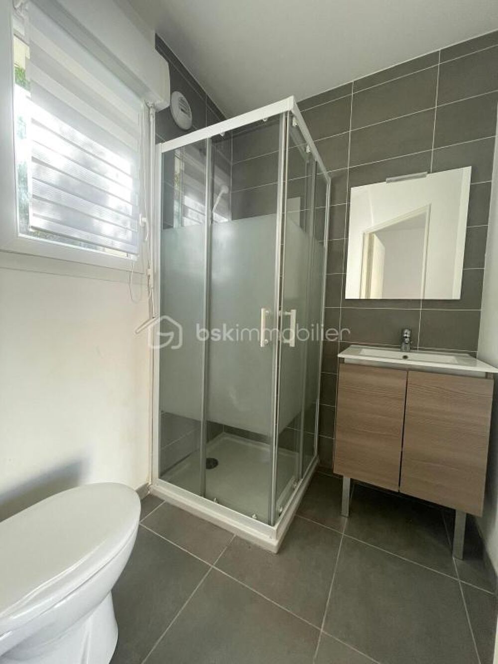 Vente Appartement Appartement de type 4 avec terrasse et box privatif à Martigues Jonquière Martigues