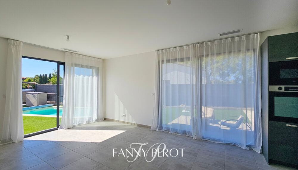 Maison 3 faces de 90 m² avec piscine et garage à Saint-Cyprien