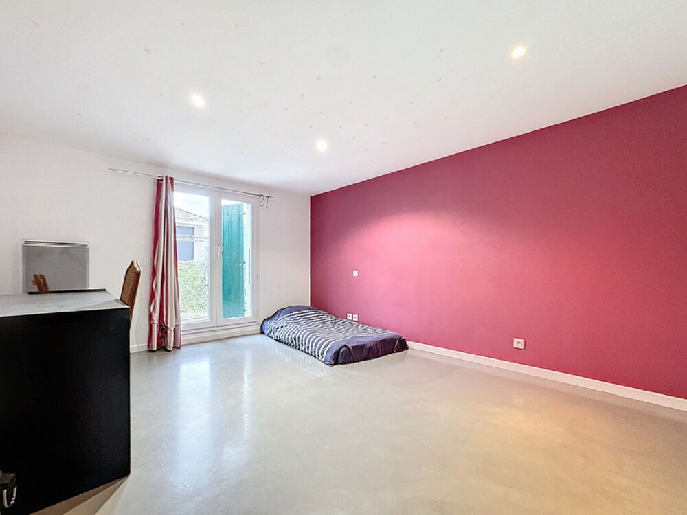 � vendre  Maison Saint-Genis-Pouilly (01630)
