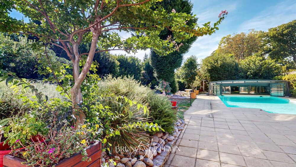 Vente Propriété/Château ENSEMBLE IMMOBILIER AU PIED DE LA CITE DE CARCASSONNE Carcassonne