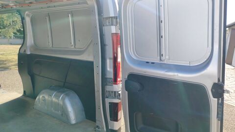 Trafic 2.0 dCi 145 Grand Confort L2h1 2021 occasion 79230 Saint Romans Des Champs