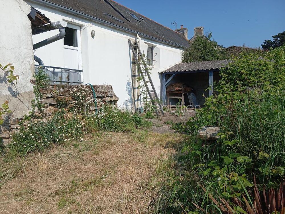 Charmante maison en pierres à LOHUEC
