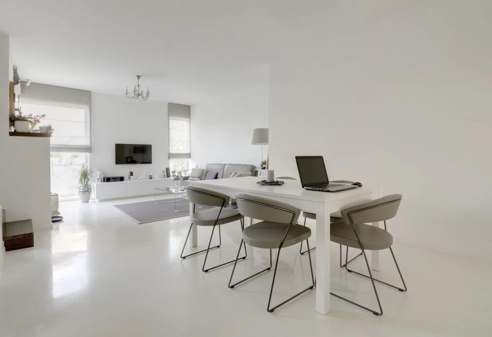 Vente Appartement Très beau 3 pièces avec balcon et loggia idéalement situé Puteaux