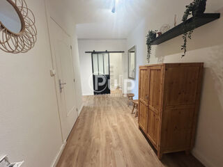  Appartement  vendre 2 pices 61 m