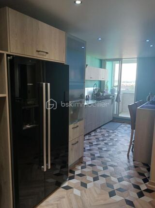  Appartement � vendre 5 pi�ces 88 m�