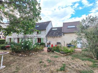 Vente Maison Maison Briarde lumineuse avec jardin et dépendances Saint denis les rebais