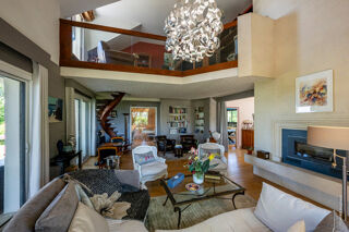  Propri�t�/ch�teau � vendre 11 pi�ces 328 m�