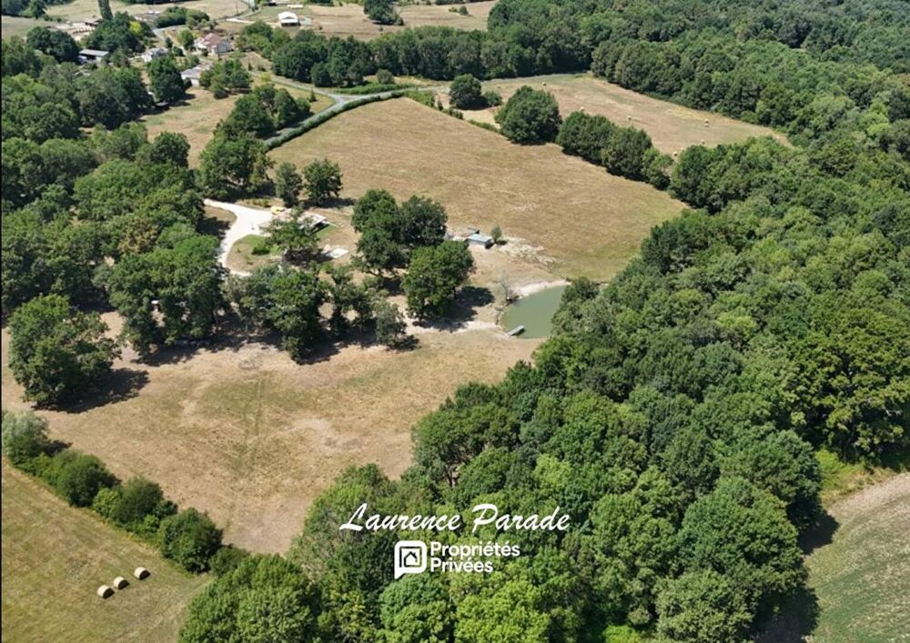 Propriété de charme avec gîte indépendant sur plus de 6 hectares clôturés