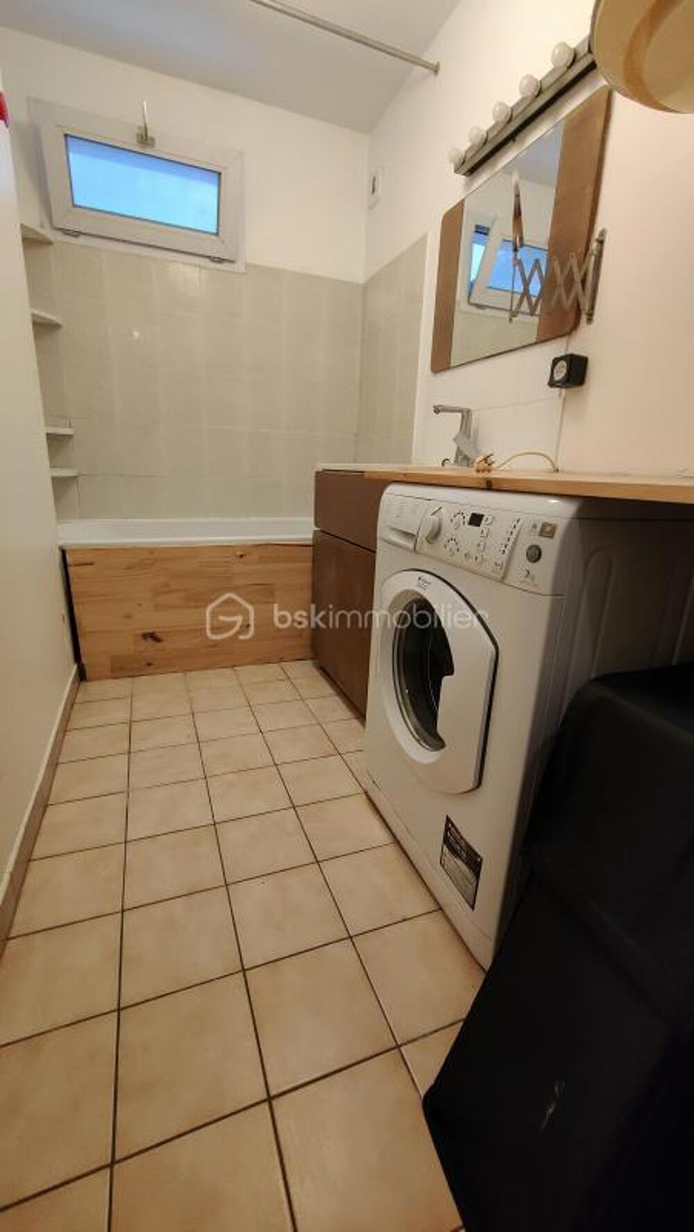 Vente Appartement Grand studio avec terrasse, cave et parking rue anatole france Noisy le sec