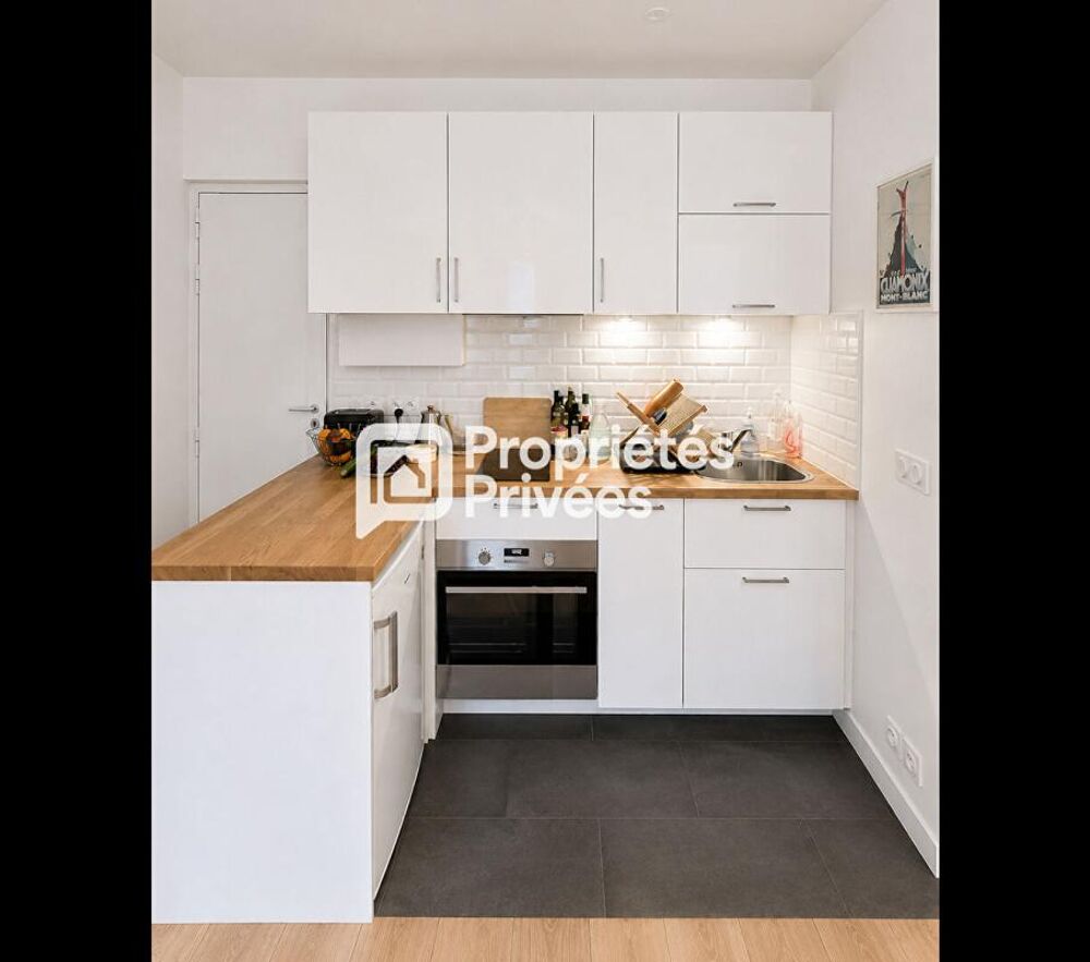 Vente Appartement 75011 - COUP DE COEUR - Studio rénové + meublé - Quartier Charonne Paris 11
