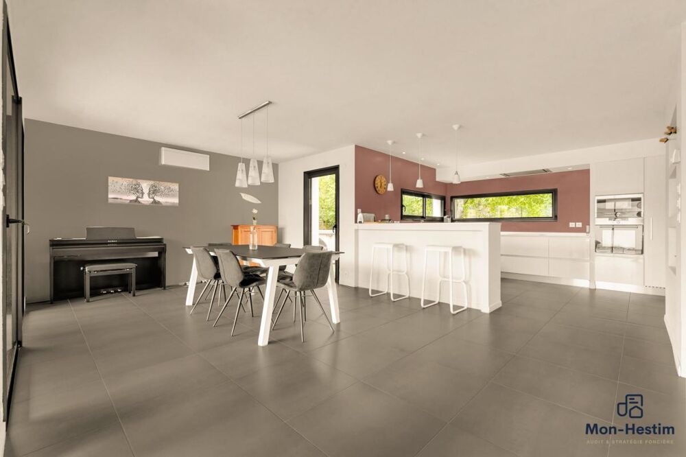 Vente Villa Villa d'architecte - Piscine chauffée - Double garage - DPE B - proche Thalès, Airbus Toulouse