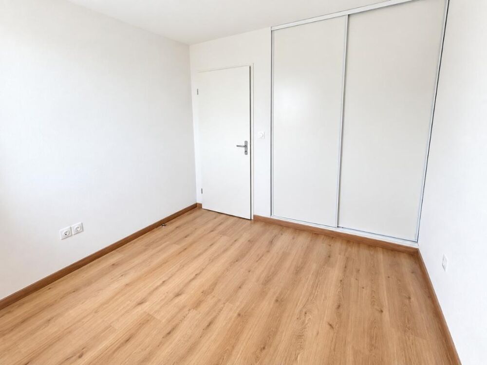 Location Appartement T3 avec balcon et parking à TOULOUSE Toulouse