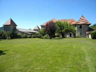  Proprit/chteau  vendre 15 + pices 150 m