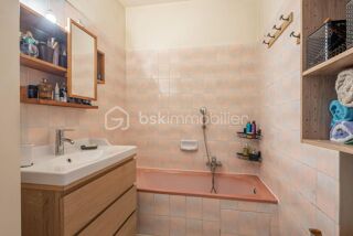  Appartement � vendre 3 pi�ces 79 m�