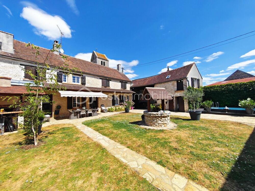 Maison 8 pièces 200 m² · à Nemours · 200 m² · 308 000 €