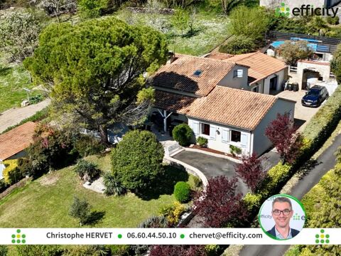   Maison Maison - 6 pi�ce(s) - 151 m�