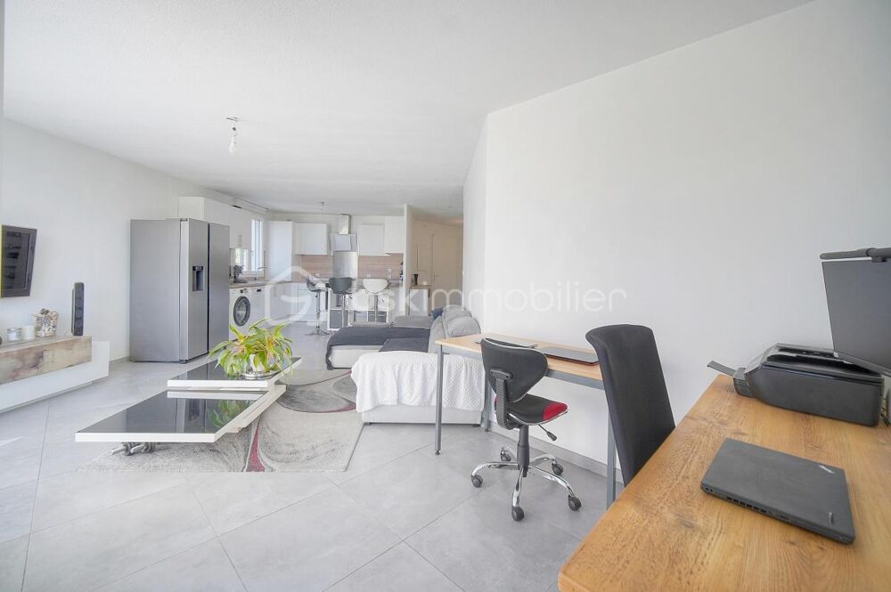 Appartement familial 4 pièces avec terrasse, garage et cave  Secteur Cannes Gourguette