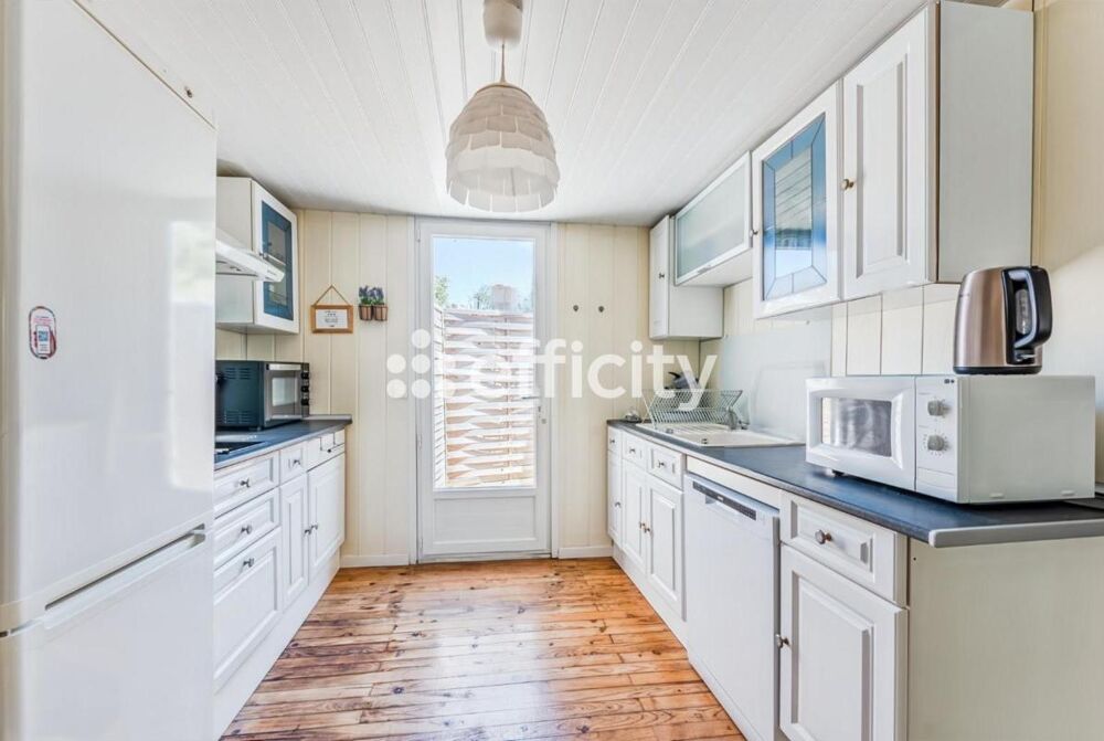 � vendre  Villa Gujan-Mestras (33470)