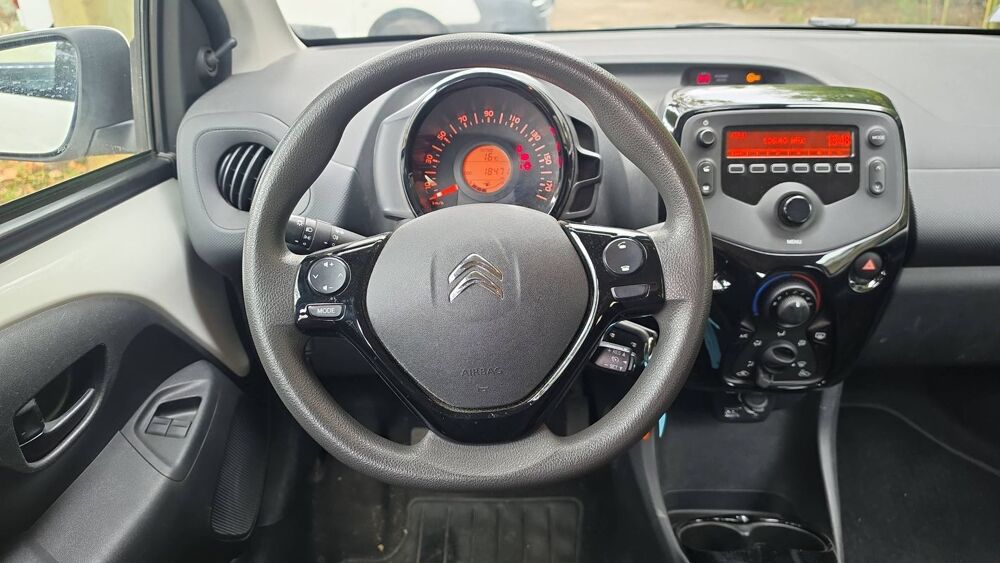 C1 II 1.0 VTi 72 Feel - Premi&egrave;re main 2018 occasion 06210 Mandelieu La Napoule