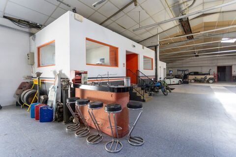 À vendre local commercial / stockage / artisanal Digoin (71) de 2150 m2 prox RCE et A 79 550000 71160 Digoin