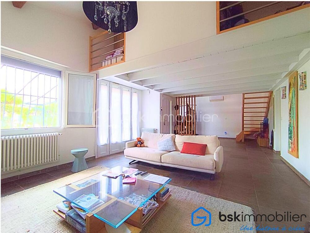 Vente Maison Maison F4 pleine de charme avec garage Montpellier