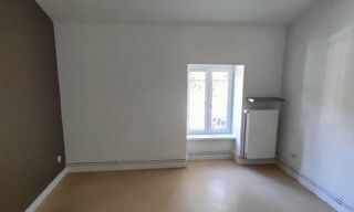  Appartement à louer 2 pièces 66 m²