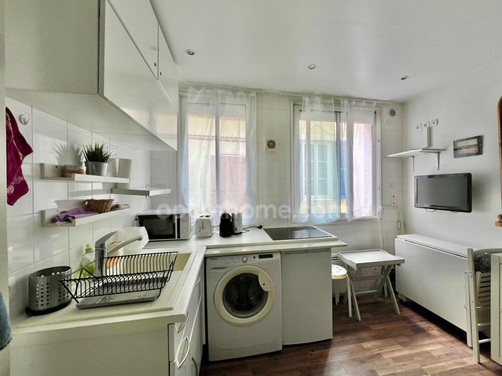 Vente Appartement Investissement Bord de Mer : 2 pièces Rue des Bains à deux pas de la plage de Trouville Trouville sur mer