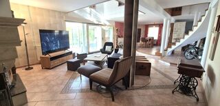  Propri�t�/ch�teau � vendre 10 pi�ces 225 m�