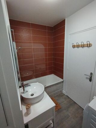  Appartement à louer 1 pièce 25 m²