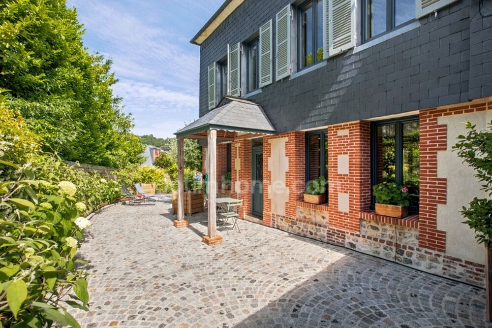 Vente Maison Maison de Maître d'Exception – Honfleur Intra-Muros – Centre Historique – Jardin – Double Carport – 158 m² - 4 chambres Honfleur