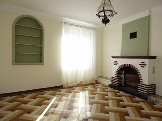  Appartement � louer 5 pi�ces 99 m�