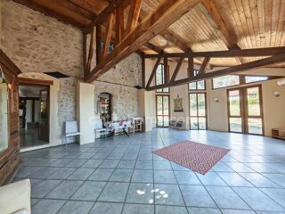  Maison à vendre 7 pièces 242 m²