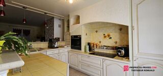  Maison � vendre 9 pi�ces 220 m�