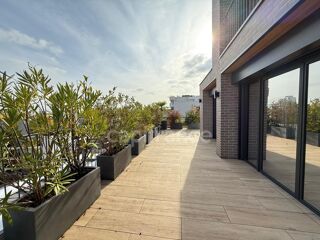  Appartement � vendre 6 pi�ces 150 m�