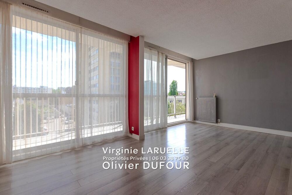 Rouen Centre Ville appartement avec balcon, 4 chambres, cave et 2 parking