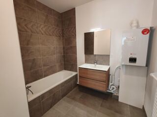  Appartement à louer 3 pièces 62 m²