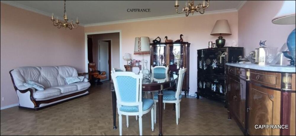 Vente Appartement A ECULLY (69) EXCLUSIVITE APPARTEMENT 81 m² TRAVERSANT 3 CHAMBRES, BALCON, CAVE, 5ème étage ASCENSEUR Ecully