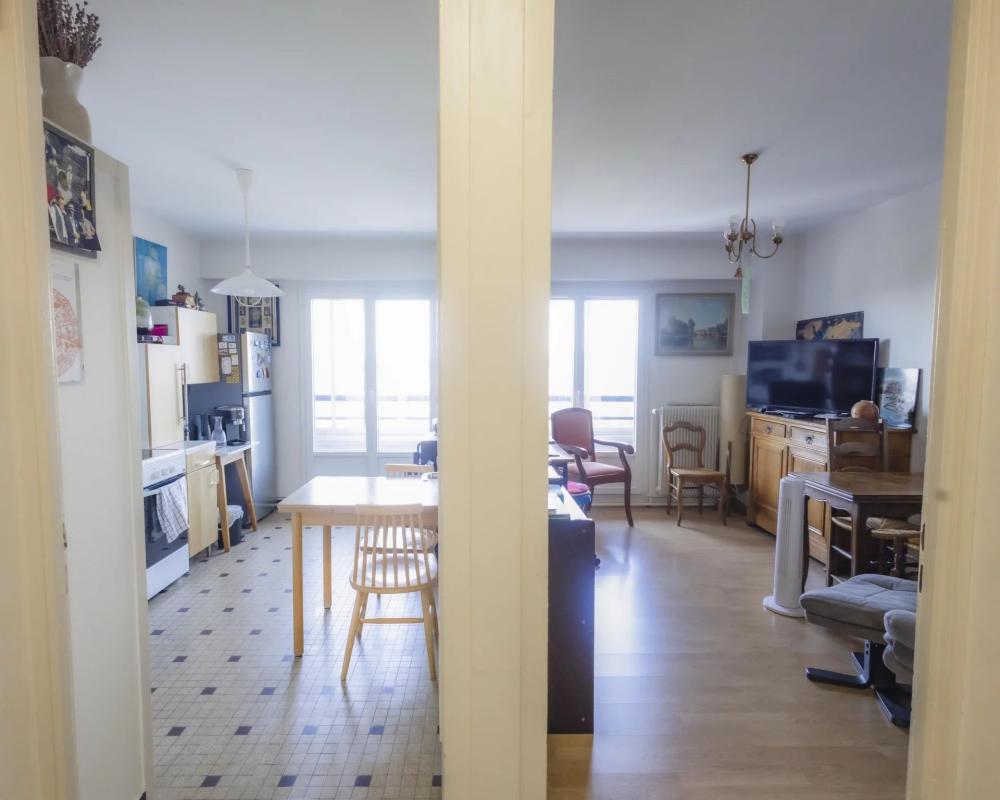 T2 43m2 balcons + cave