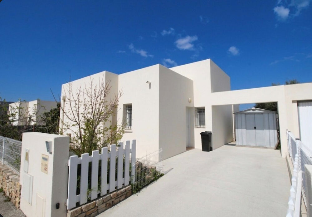 -CALVI- MAISON INDEPENDANTE DE PLEIN PIED SECTEUR PRIVILEGIE JARDIN