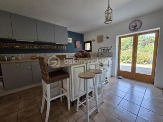  Maison � vendre 7 pi�ces 220 m�