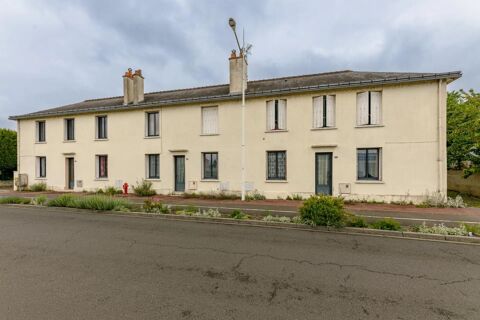   Immeuble de 15 pi�ces de 384 m� � Descartes Appartement - 15 + pi�ce(s) - 385 m�