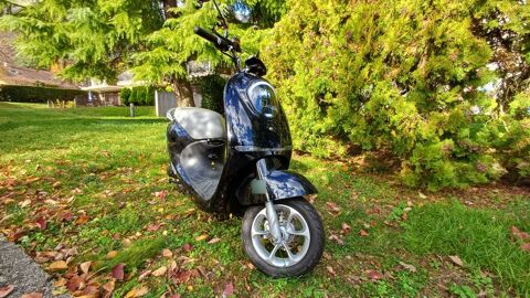 Scooter PEUGEOT 2022 occasion La Terrasse 38660
