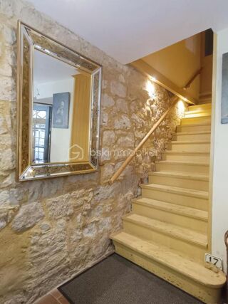  Maison � vendre 7 pi�ces 230 m�