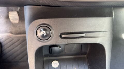 Captur I 0.9 TCe 90 Zen 2014 occasion 69003 Lyon