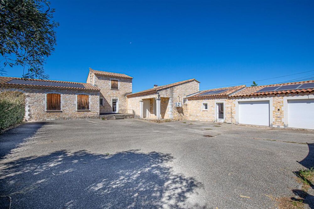 Vente Villa 30126 Saint Laurent Des Arbres, calme,  2   jolies villas 15 pièces,  sur un terrain de 1050m2 Saint laurent des arbres