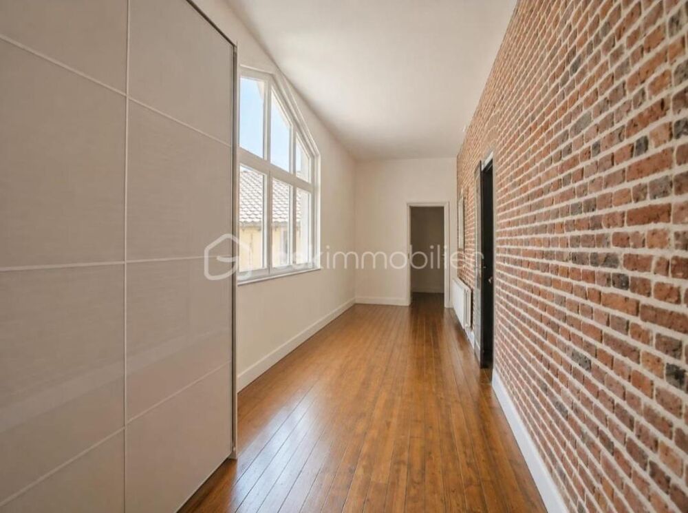 à vendre  Propriété/château Douai (59500)