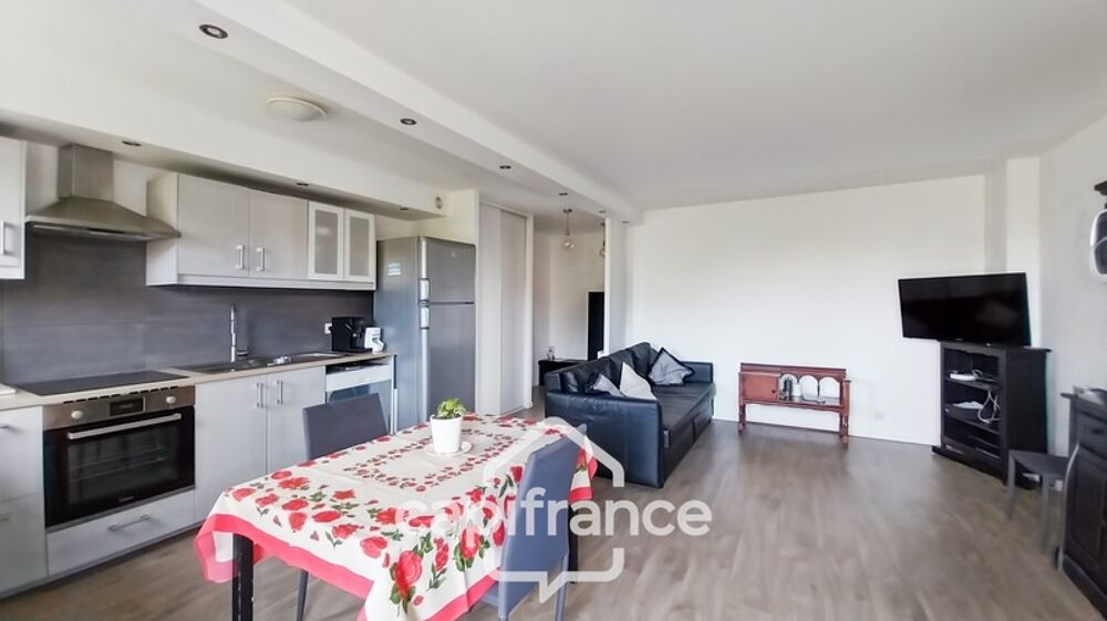 Vente Appartement Chennevières-sur-Marne-A vendre appartement 3 pièces traversant-2 chambres- 2 balcons-2ème étage-ascenseur-Parking Chennevieres sur marne