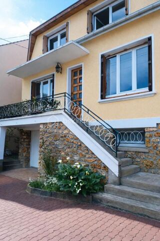  Maison � vendre 7 pi�ces 150 m�