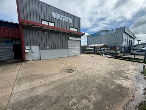 Magnifique opportunit&eacute; de location d'un d&eacute;pot de 280 m2 id&eacute;alement situ&eacute; dans la zone d'activit&eacute;s de Cogneau Larivot 3640 97351 Matoury