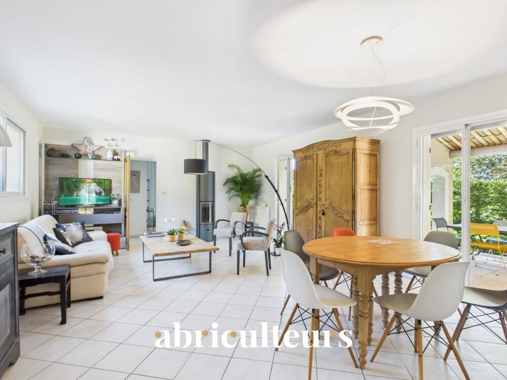 à vendre  Maison Cheval-Blanc (84460)
